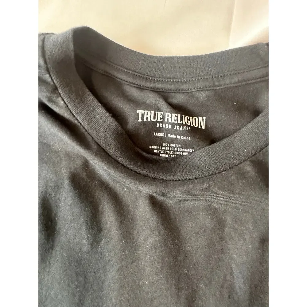 True Religion World Tour Graphic T-Shirt Black Red Raised Rubber Print SizeLarge